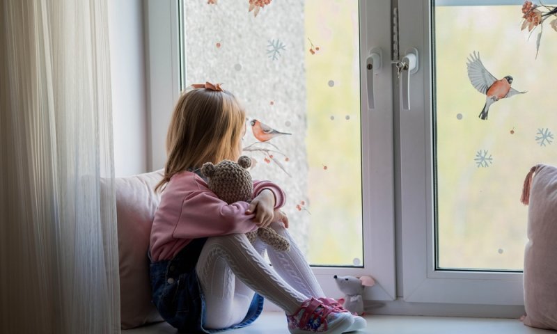 חוזרת לסינר של באבי 'תתפללי על הילדים שלנו' | דסי זייבלד