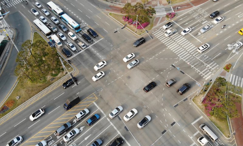 כשהמצב מבלבל &ndash; לאן פונים? / סיון רהב-מאיר