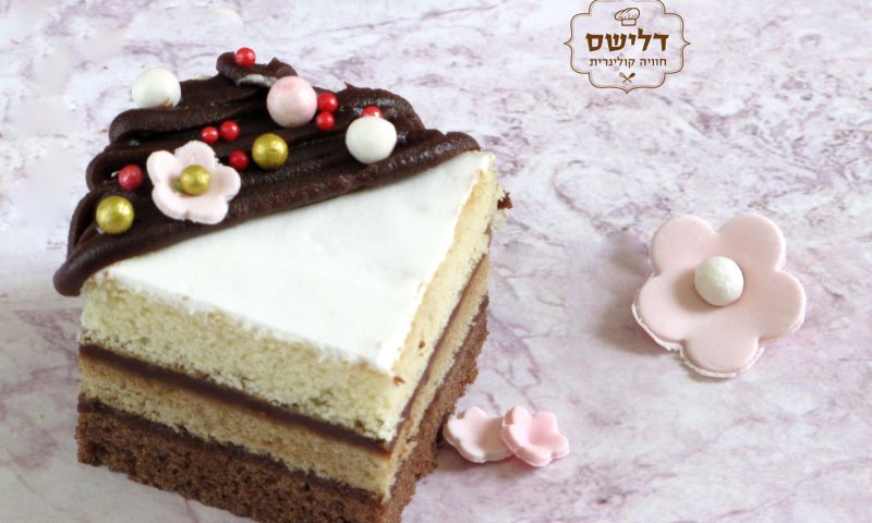 חגיגי במיוחד: עוגת טורט בשכבות / ברוכי קופטייל&nbsp;