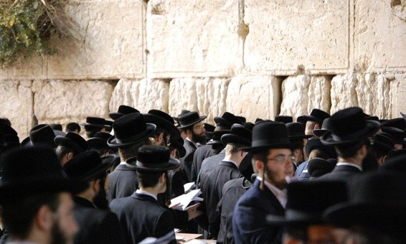 גֶאוּלָה / אביגיל מירוז&nbsp;