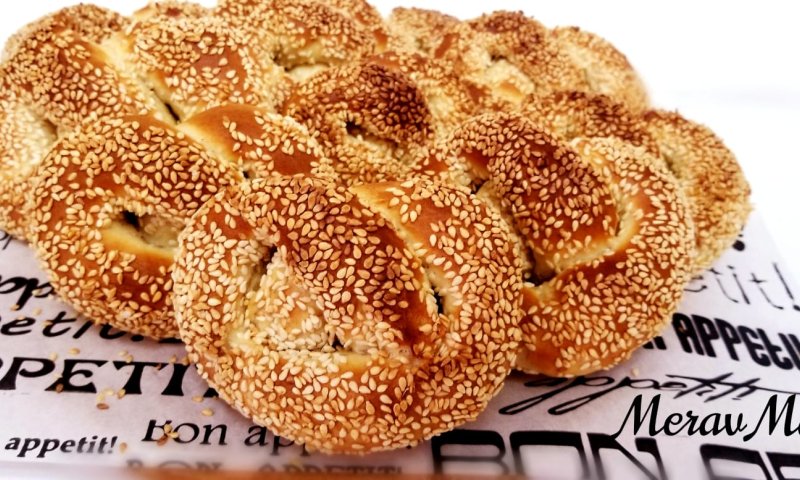 לטעום את השגרה עם בייגל ביתי/ מירב מלכה