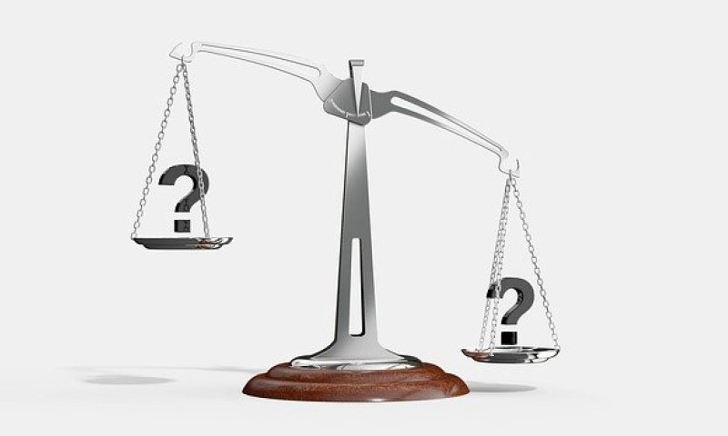 מה היא אכיפה בררנית ומה הקשר למשבר הקורונה? / עו"ד אסתי וייסלר