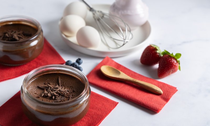 🍫 עוגת מוס שוקולד חצי אפויה - קינוח נחשק בפסח ובכל עת :) / ברוכי קופטייל