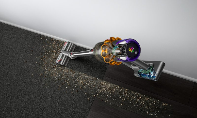 לבתים בריאים יותר Dyson V15 - שואב האבק הראשון בעל אינטליגנציה מובנית, עם טכנולוגיית לייזר שמגלה אבק מיקרוסקופי