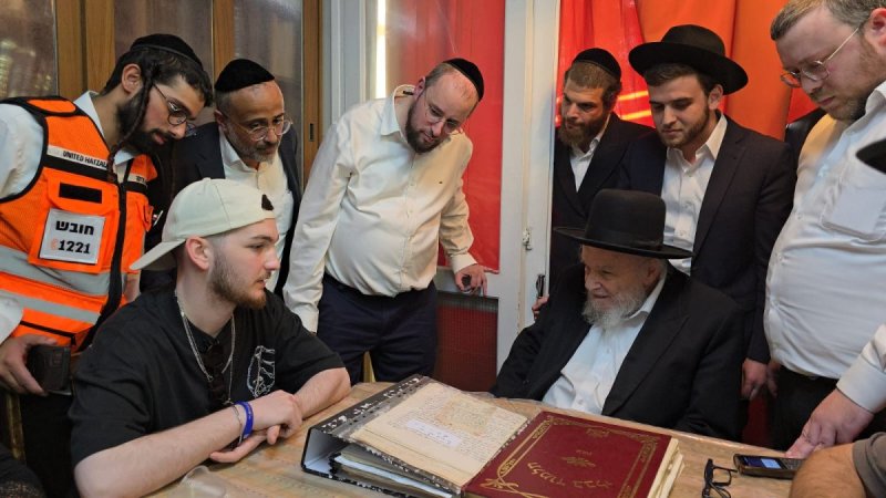 שוקי לרר