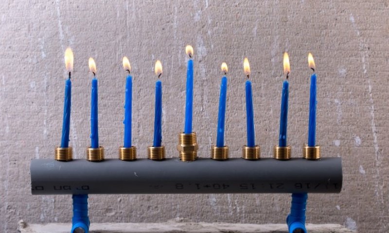 ה(צי)נורות הללו...