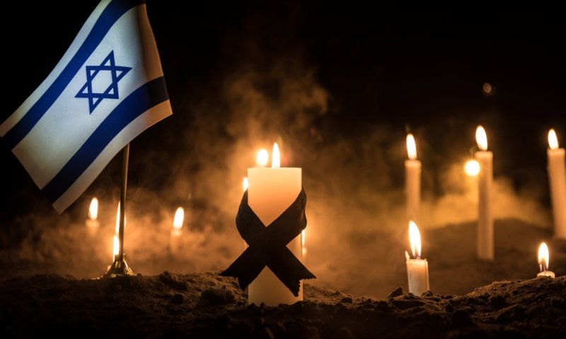 מכתב לסבתא ששרדה את השואה פעמיים: "הזמן הוא כמו כד שמתמלא לאיטו אבל  נשפך הוא מרוב גדושתו"  | מנוחה גולדברג