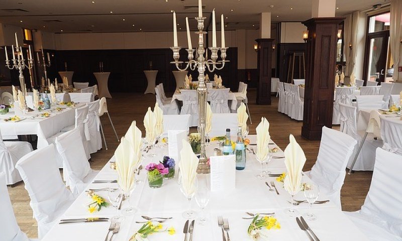 חגים עם הנשואים, כל ארוחה היא הפקה...